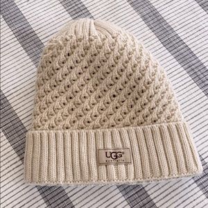 UGG knit beanie
